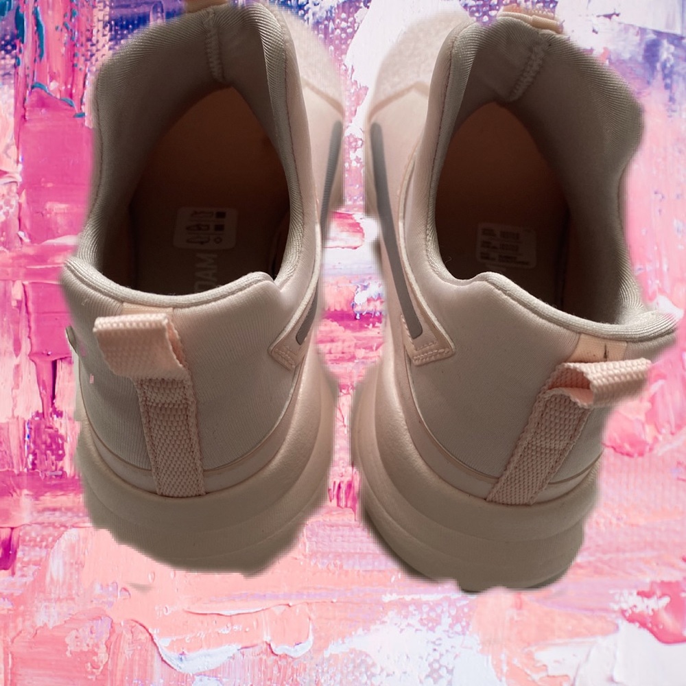 Puma shoes - Picture 3 of 4